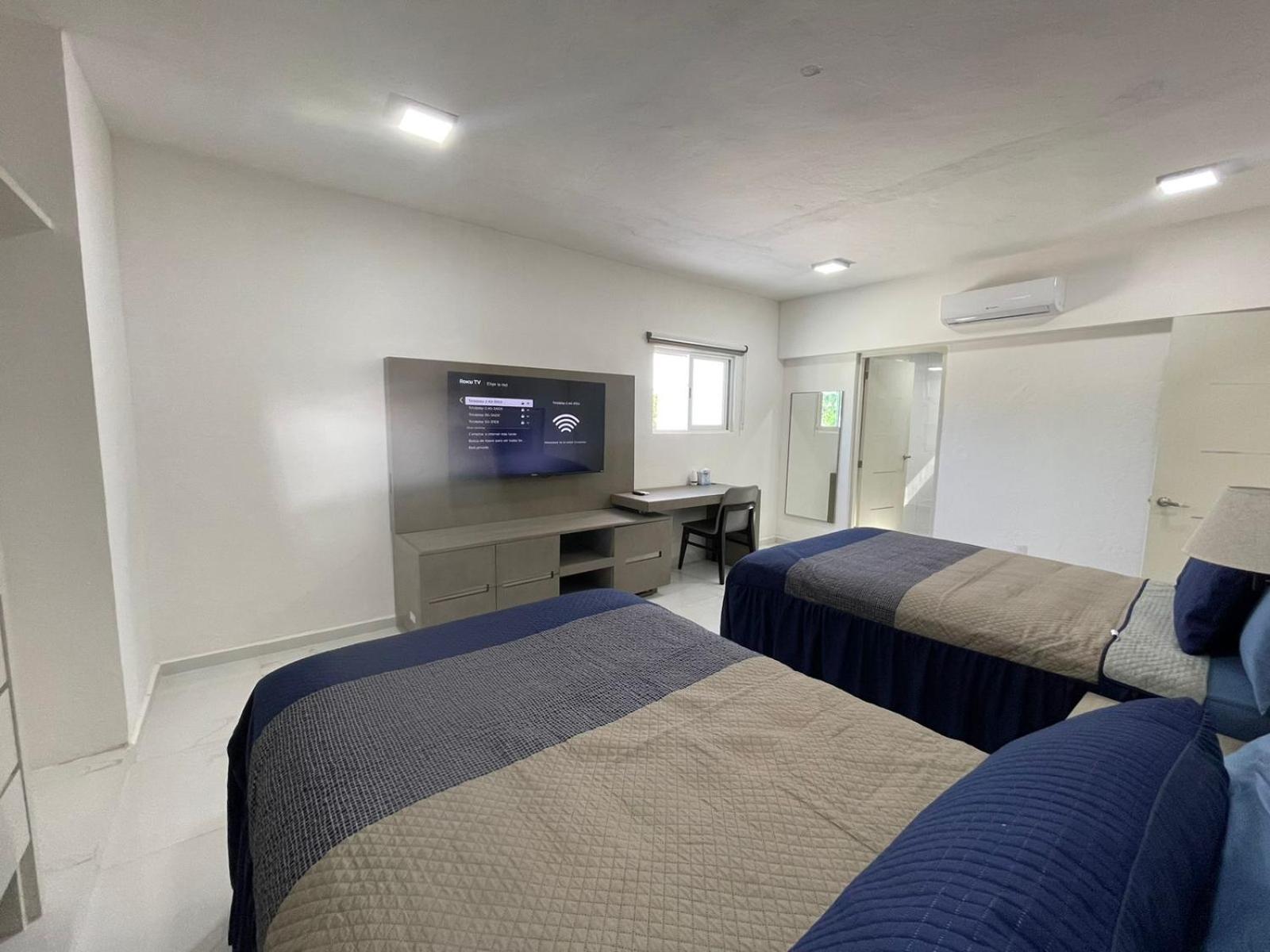 Guest House Stone Wall Residences Cancún Buitenkant foto