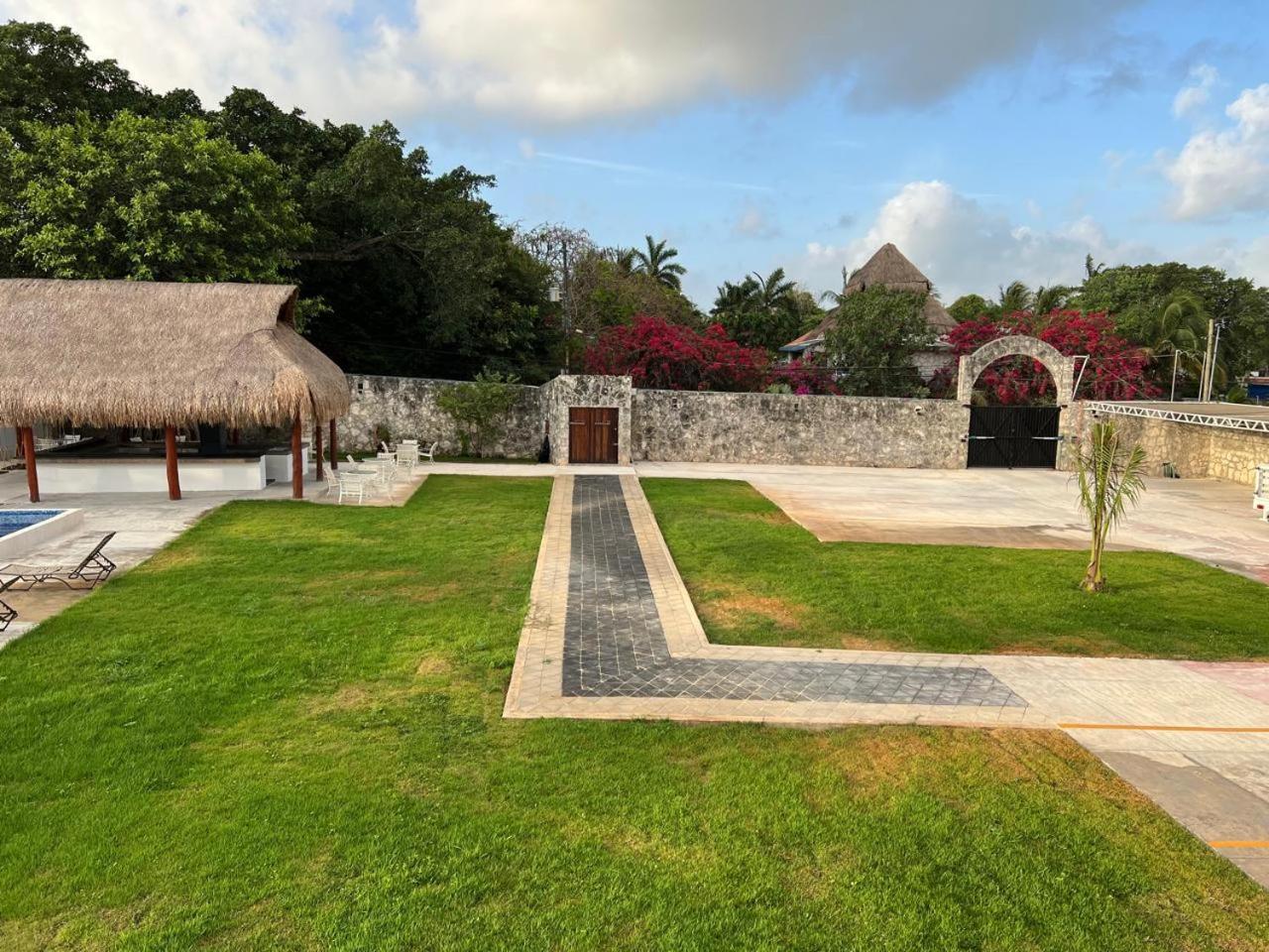 Guest House Stone Wall Residences Cancún Buitenkant foto